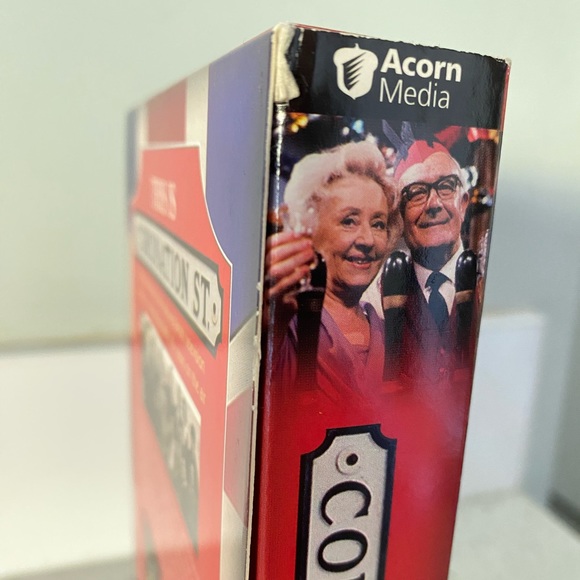 ‘This is Coronation St.’ DVD boxed set - Picture 2 of 7